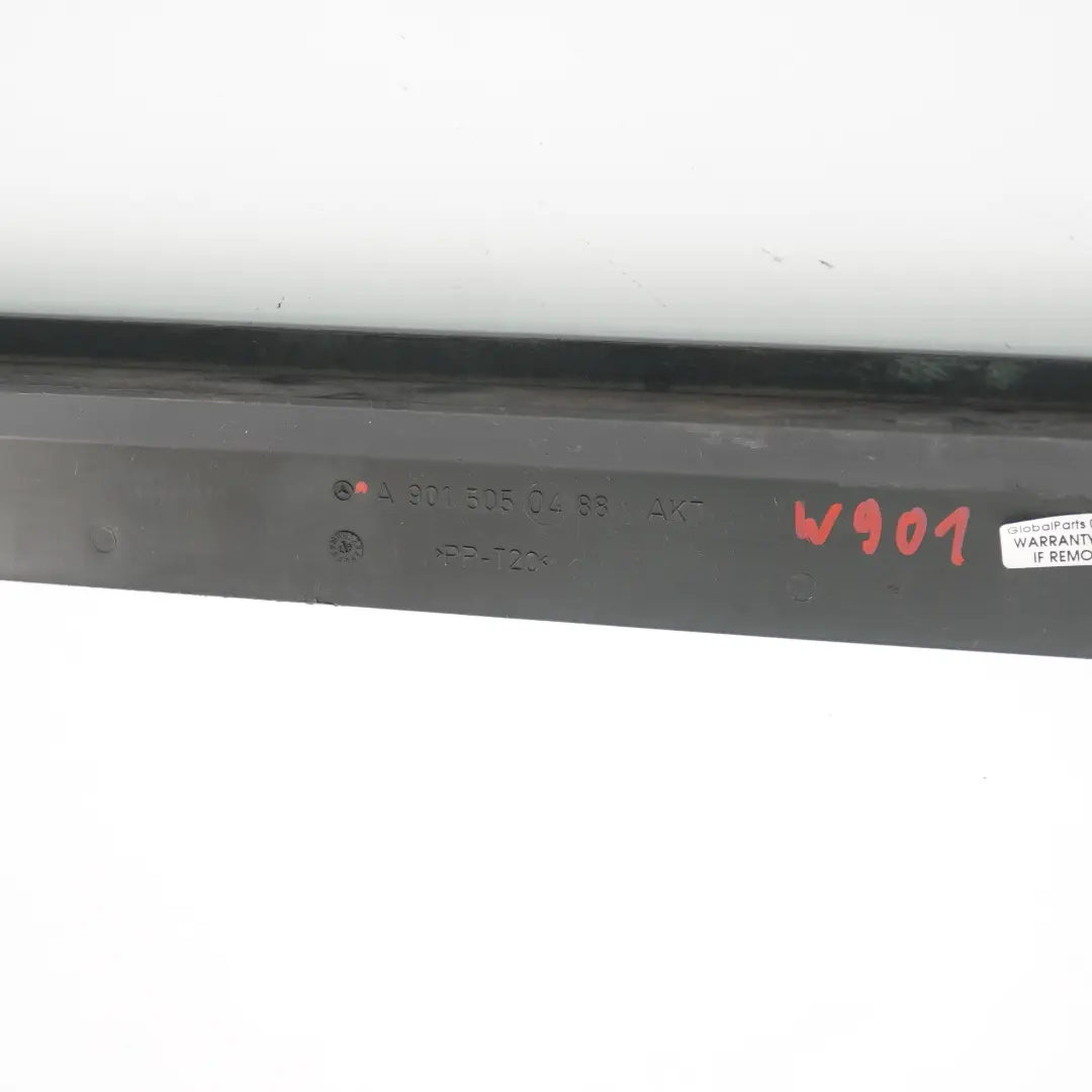 W901 Radiateur Support Couvercle Panneau Garniture Mercedes Sprinter - SKU A9015050488 - Numéro de pièce A9015050488