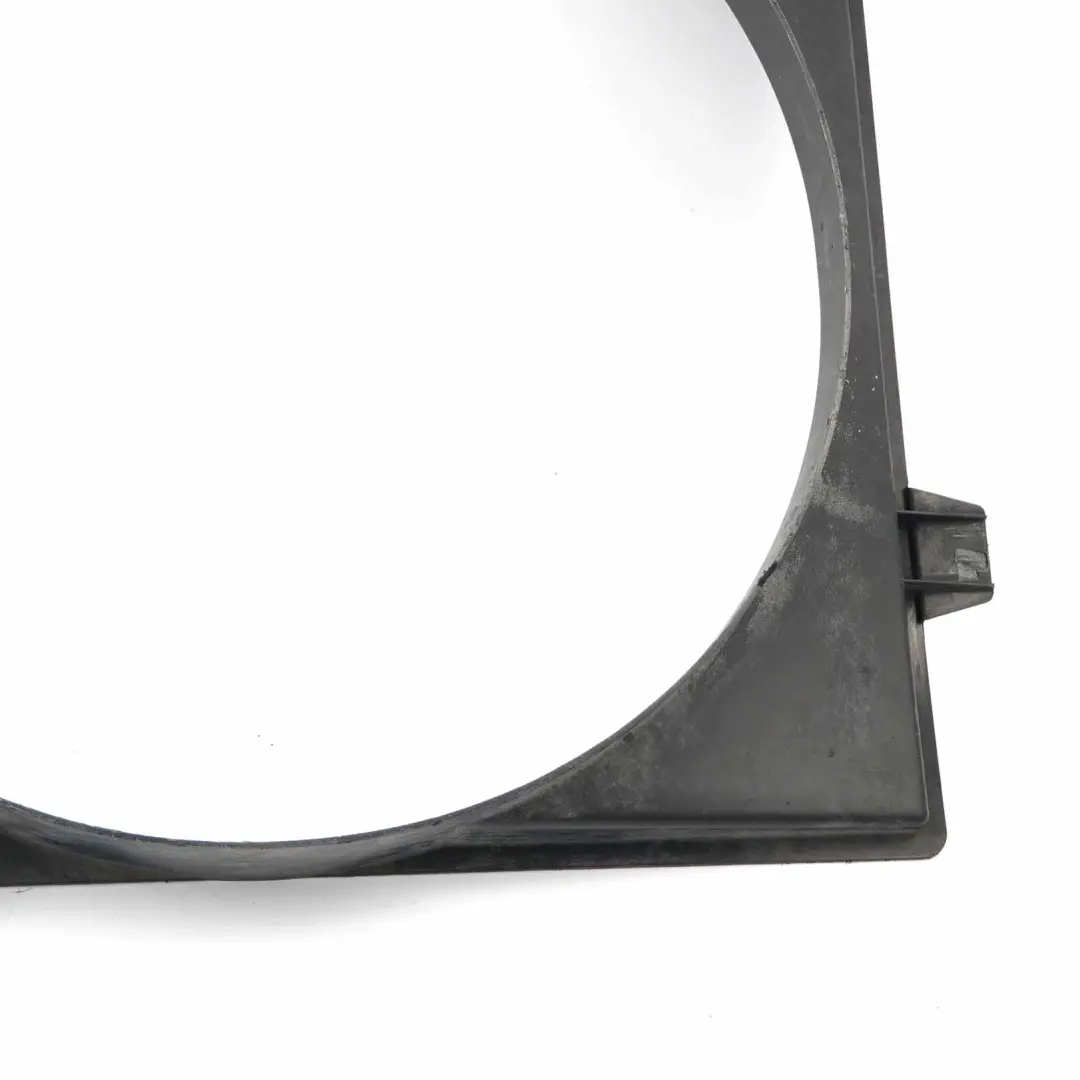 Mercedes Sprinter W901 Motore raffreddamento Radiatore - SKU A9015051055 - Numero di parte A9015051055