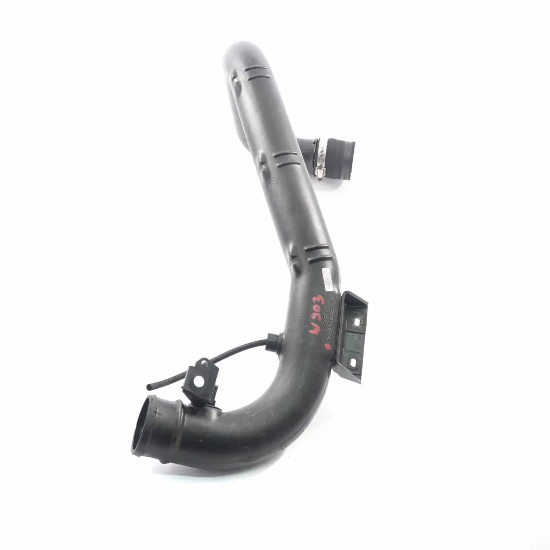 Tuyau admission air Mercedes Sprinter W901 W903 Diesel Air Hose Line pour à propos du numéro de pièce A9015280308 Tuyau admission air Mercedes Sprinter W901 W903 Diesel Air Hose Line - SKU A9015280308 - Numéro de pièce A9015280308