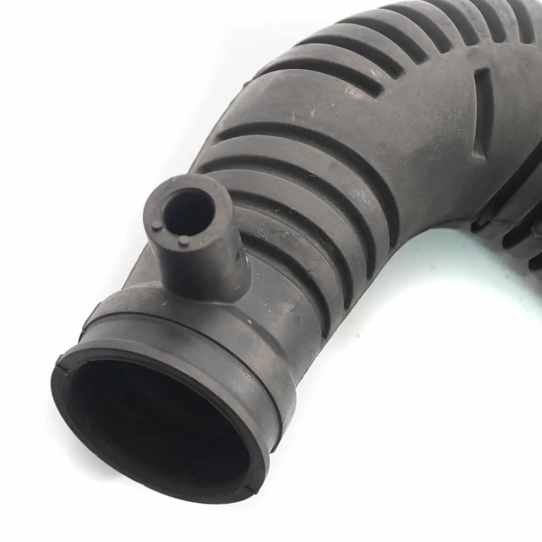 Tubo admisión aire Mercedes W901 W902 W903 W904 W905 Manguera tubo múltiple para con número de pieza A9015280907 Tubo admisión aire Mercedes W901 W902 W903 W904 W905 Manguera tubo múltiple - SKU A9015280907 - Número de pieza A9015280907