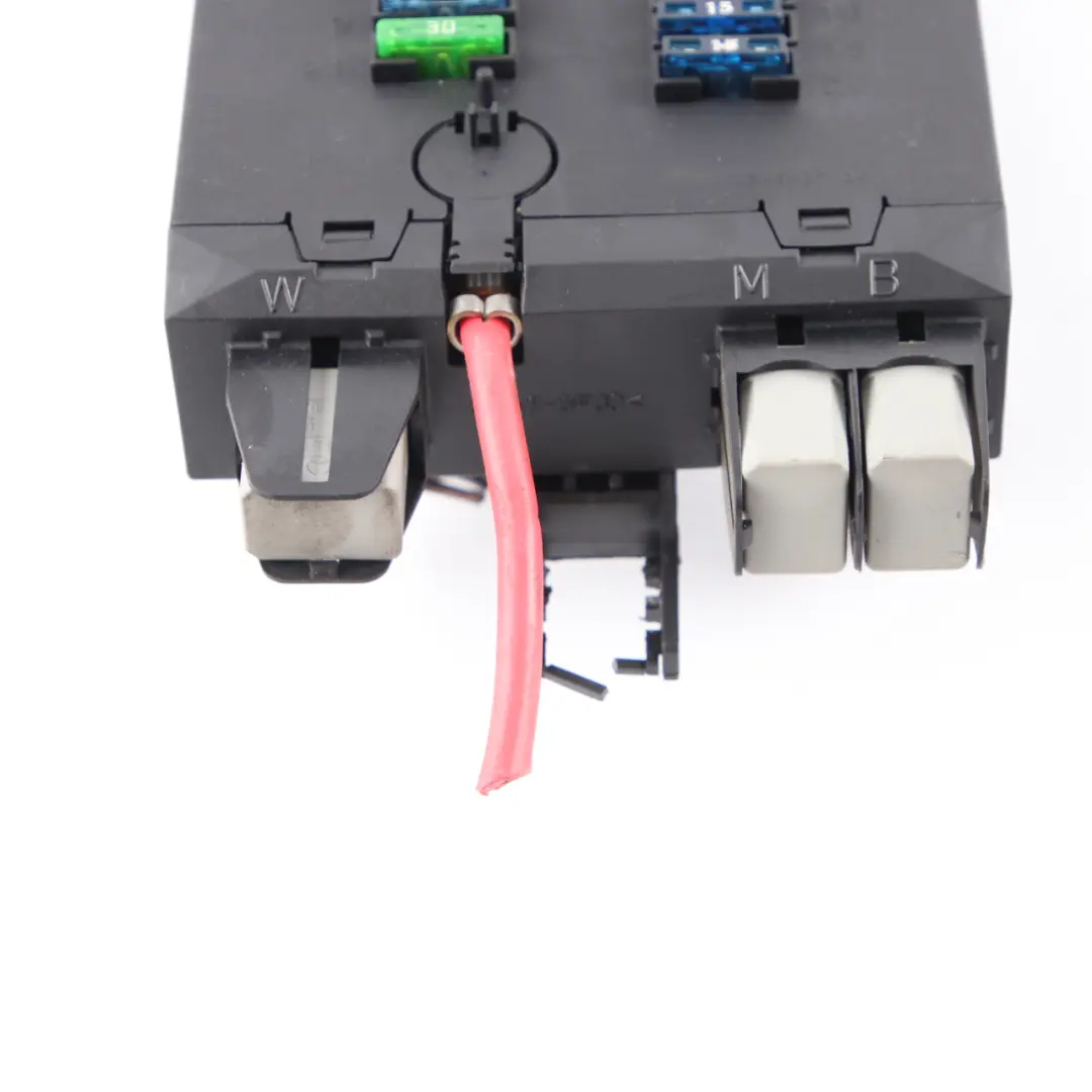 Fuse Box Mercedes Sprinter W901 W902 W903 W904 Relay Control Unit to with Part number A9015400150 Fuse Box Mercedes Sprinter W901 W902 W903 W904 Relay Control Unit - SKU A9015400150 - Part number A9015400150