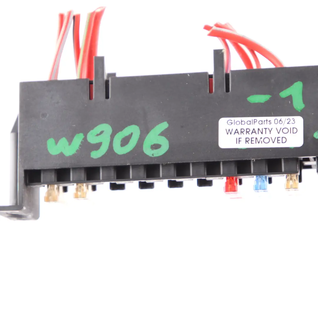 Fuse Holder Mercedes Sprinter W906 Electrical Fuse Box Bracket to with Part number A9015450119 Fuse Holder Mercedes Sprinter W906 Electrical Fuse Box Bracket - SKU A9015450119-1 - Part number A9015450119