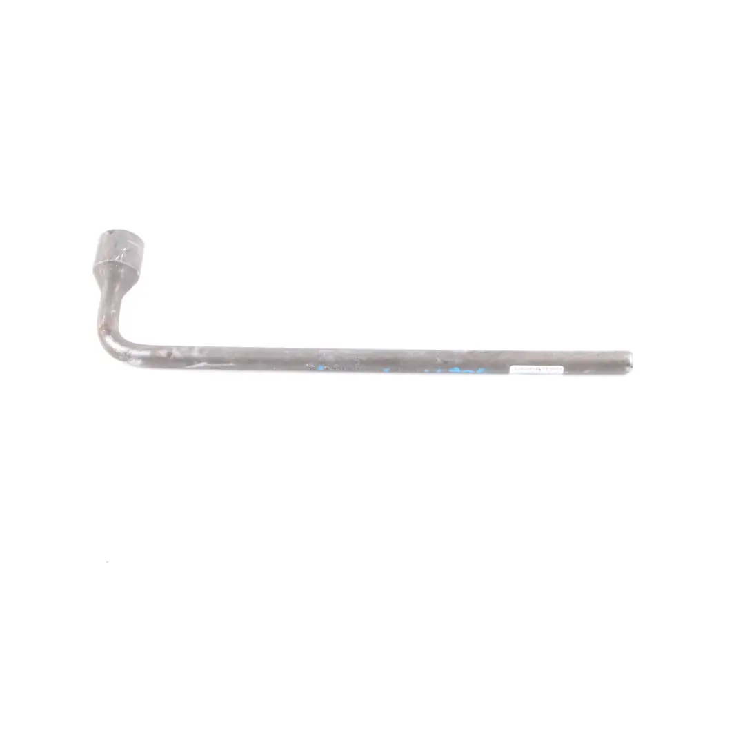 Clé à molette fixation roue Clé à molette fixation d'écrou roue pour Mercedes W906 à propos du numéro de pièce A9015810201 Mercedes W906 Clé à molette fixation roue Clé à molette fixation d'écrou roue - SKU A9015810201 - Numéro de pièce A9015810201