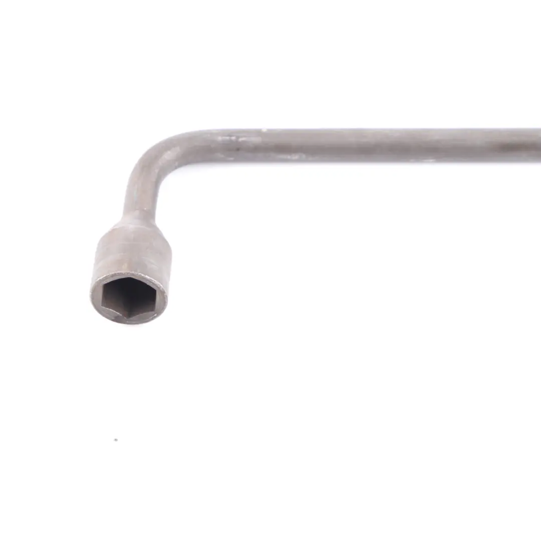 Radstrebenschlüssel Werkzeug Radmutterstrebe für Mercedes Sprinter W906 mit Teilenummer A9015810201 Mercedes Sprinter W906 Radstrebenschlüssel Werkzeug Radmutterstrebe - SKU A9015810201 - Teilenummer A9015810201