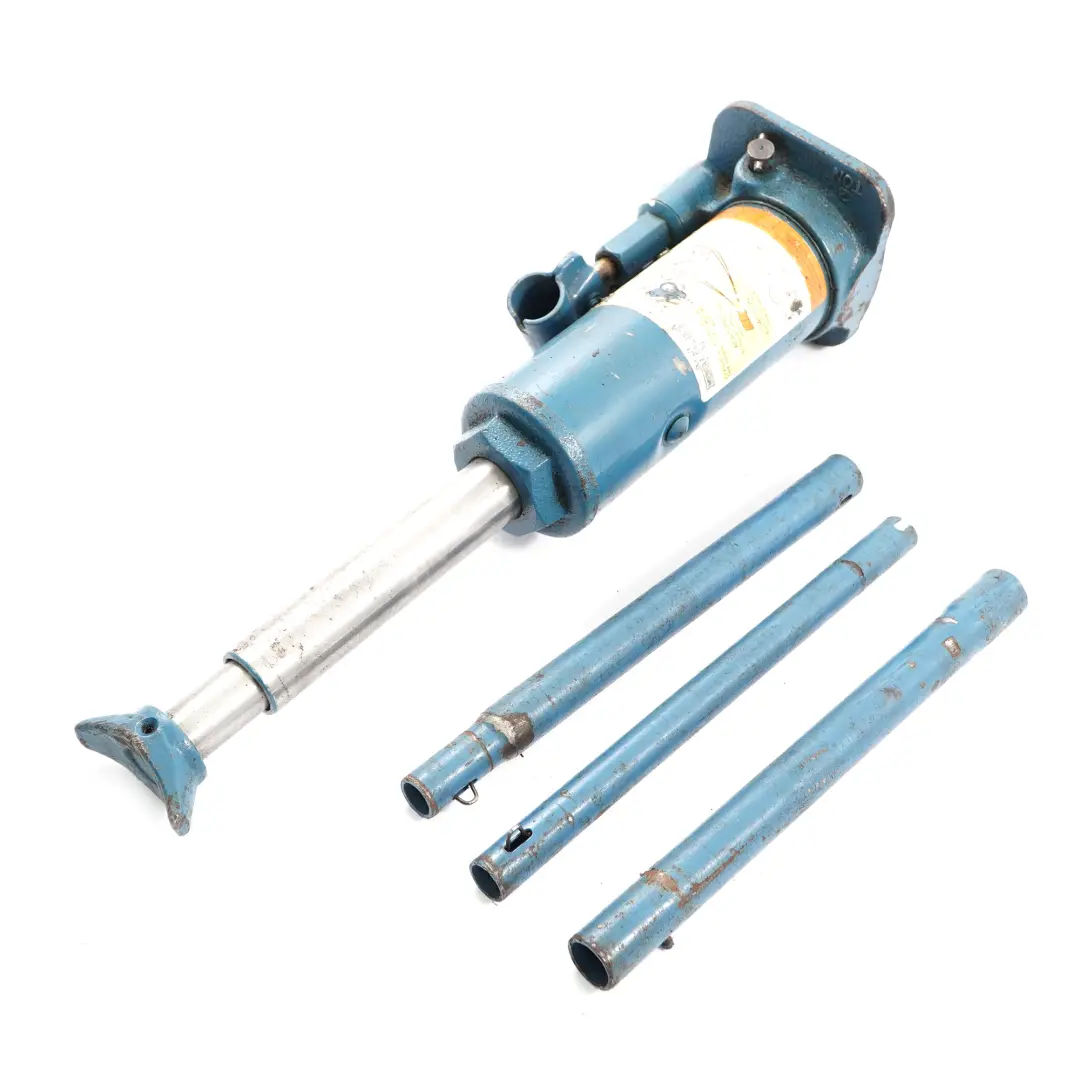 Mercedes W901 W906 Set strumenti sollevamento chiavi martinetti - SKU A9015850001-1 - Numero di parte A9015850001