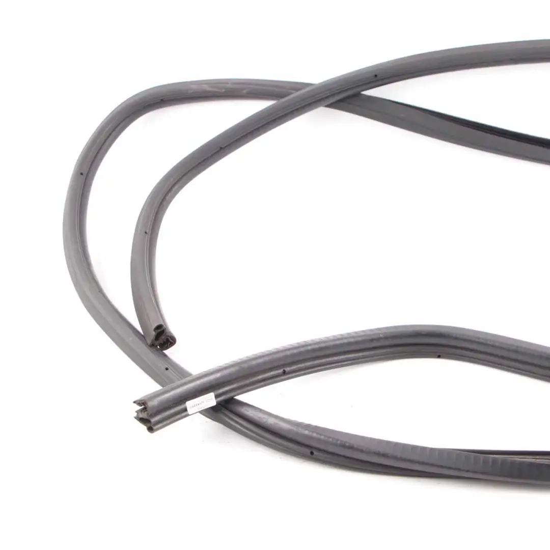Door Seal Mercedes Sprinter W901 W903 W905 Weatherstrip Front Left Right N/O/S to with Part number A9016970398 Door Seal Mercedes Sprinter W901 W903 W905 Weatherstrip Front Left Right N/O/S - SKU A9016970398 - Part number A9016970398