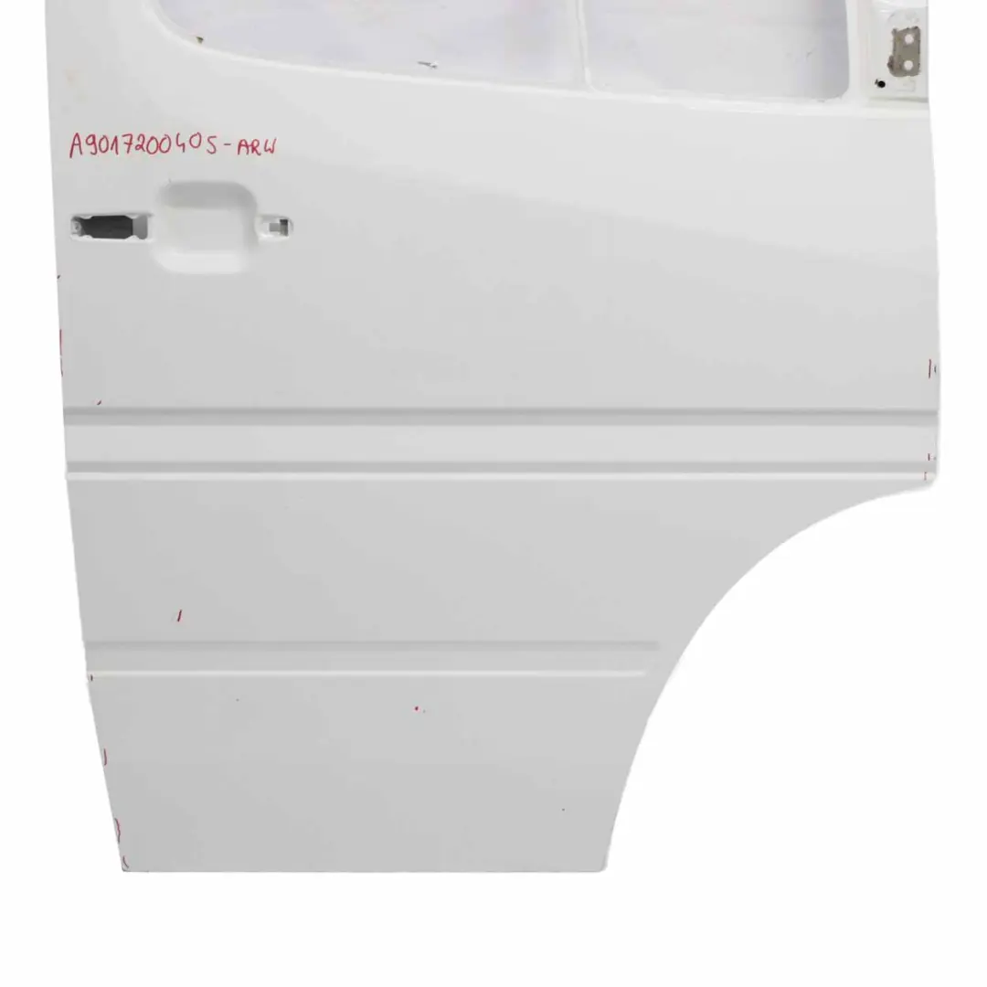 W901 Drzwi Prawe Przednie Białe do Mercedes Sprinter o numerze A9017200405 Mercedes Sprinter W901 Drzwi Prawe Przednie Białe - SKU A9017200405-ARW - Numer Części A9017200405
