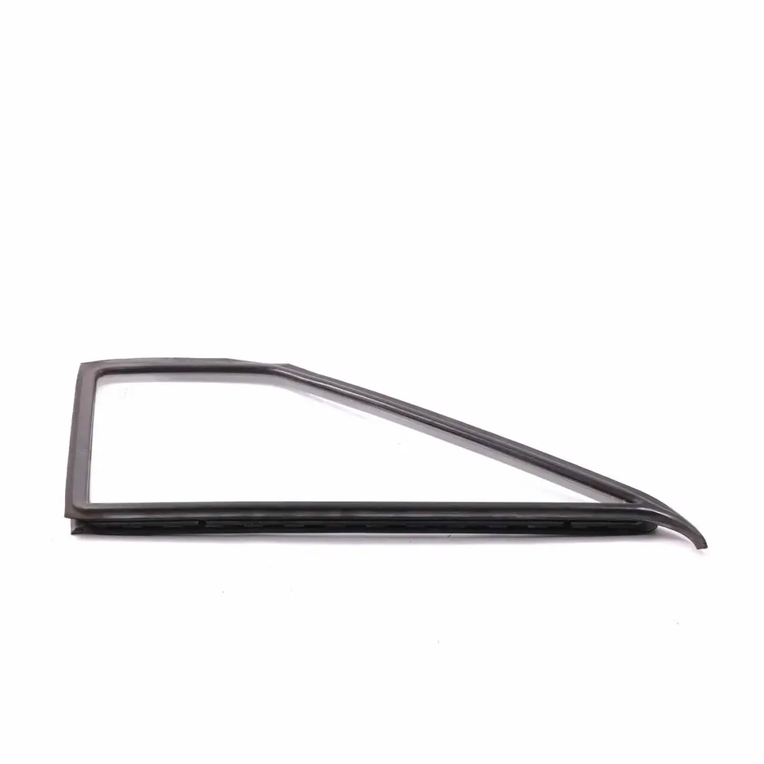 W901 Finestra Quarto Vetro Porta Anteriore Sinistra AS2 per Mercedes con numero di parte A9017250109 Mercedes W901 Finestra Quarto Vetro Porta Anteriore Sinistra AS2 - SKU A9017250109 - Numero di parte A9017250109