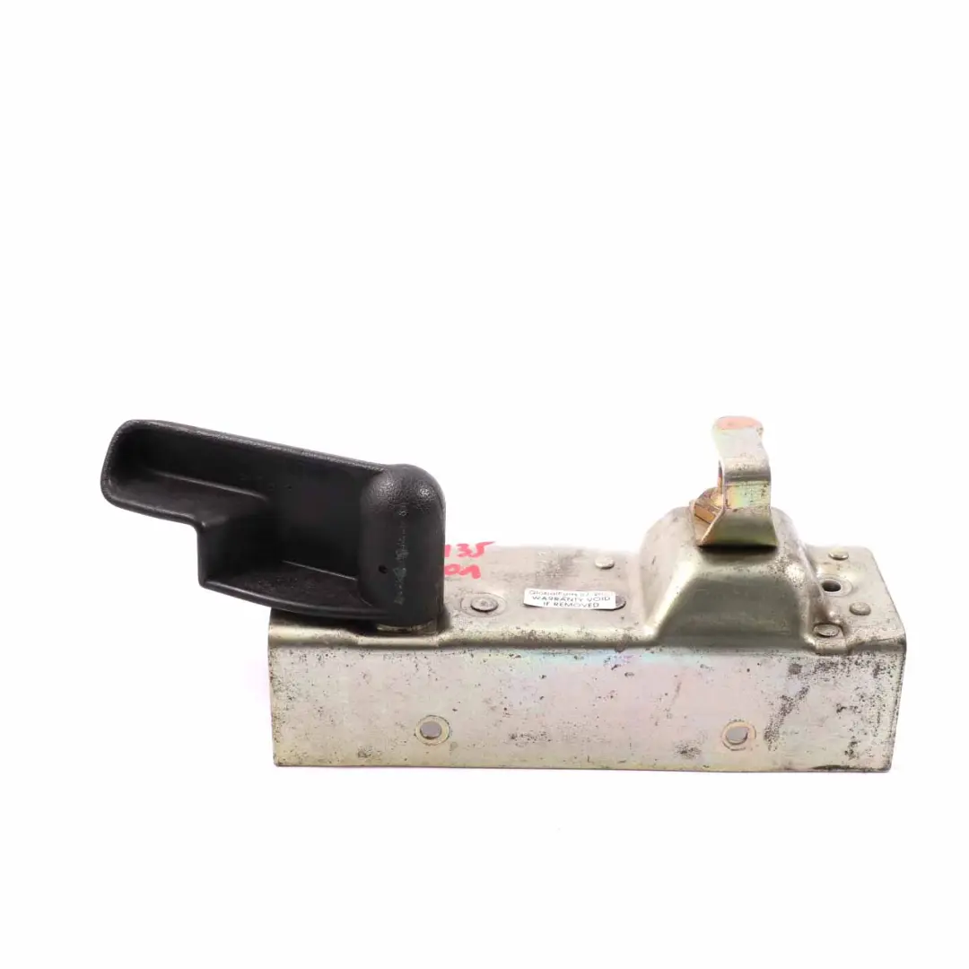 Mercedes Sprinter W901 Couvercle de serrure de coffre - SKU A9017400135 - Numéro de pièce A9017400135
