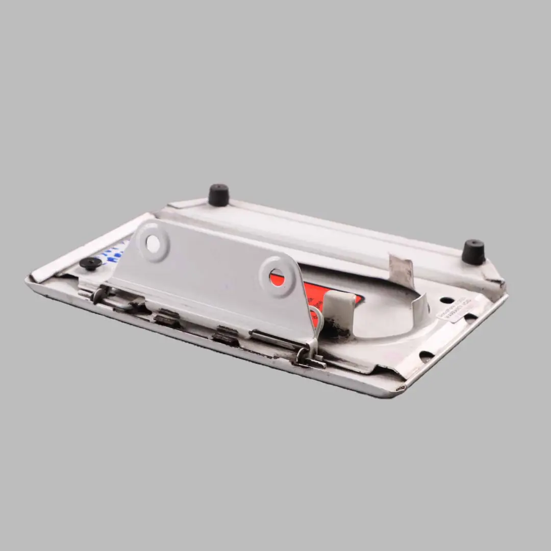 W901 W905 Fuel Flap Tank Cap Cover Panel Arctic White - 9147 to Mercedes Sprinter with Part number A9017500003 Mercedes Sprinter W901 W905 Fuel Flap Tank Cap Cover Panel Arctic White - 9147 - SKU A9017500003-ARW - Part number A9017500003