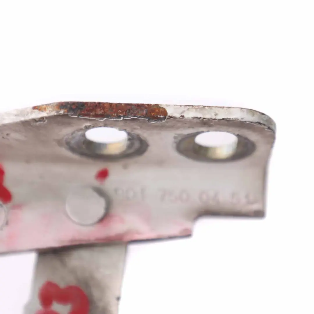 Cerniera cofano motore Mercedes W901 W903 destra per con numero di parte A9017500451 Cerniera cofano motore Mercedes W901 W903 destra - SKU A9017500451 - Numero di parte A9017500451