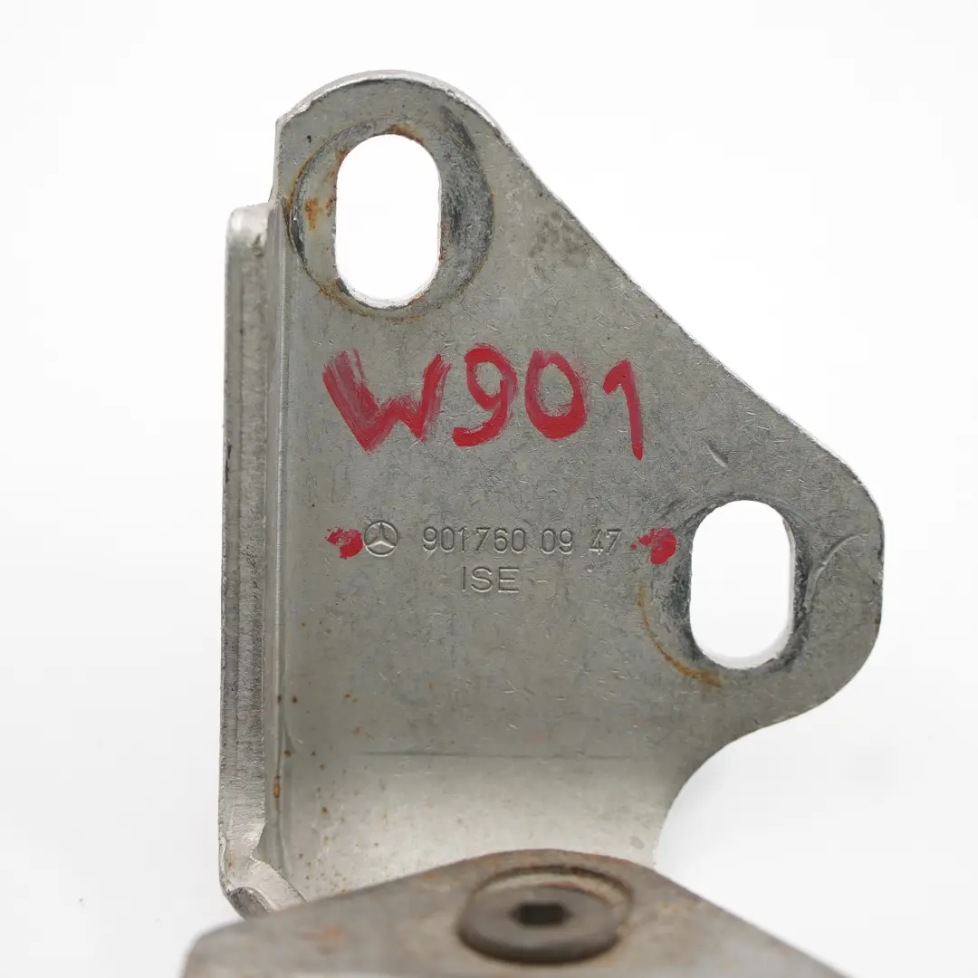 Mercedes W901 Porta scorrevole laterale sinistra superiore rullo - SKU A9017600947 - Numero di parte A9017600947