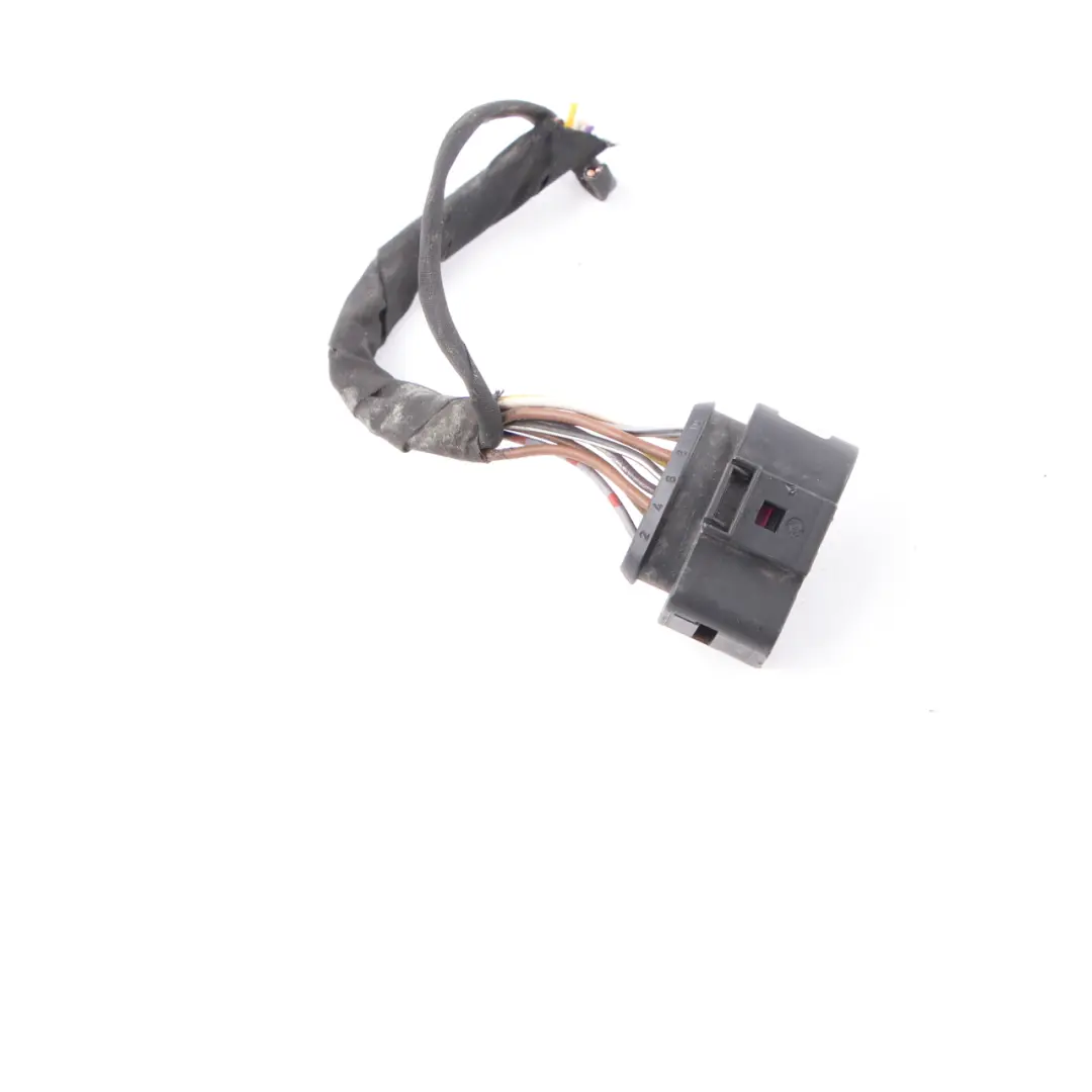 Socket Mercedes W901 W903 Headlight Lamp Front Left N/S Wiring A0145456226 to Plug with Part number A9018202861 Plug Socket Mercedes W901 W903 Headlight Lamp Front Left N/S Wiring A0145456226 - SKU A9018202861-1 - Part number A9018202861