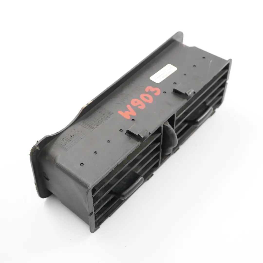  Ventilación Mercedes W901 W903 W905 Salpicadero central Rejilla - SKU A9018310130 - Número de pieza A9018310130