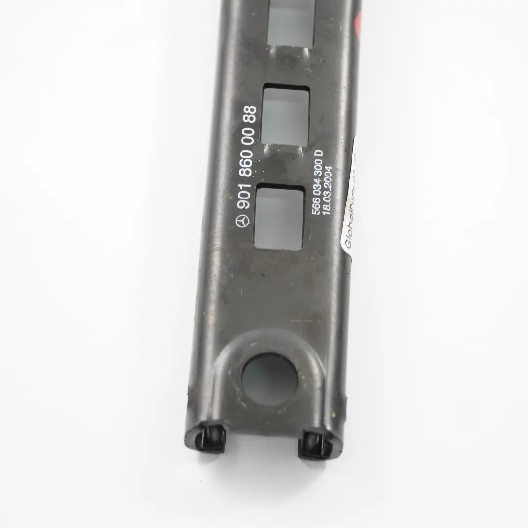 Mercedes W901 W903 W905 Ceinture de sécurité avant réglable hauteur - SKU A9018600088 - Numéro de pièce A9018600088