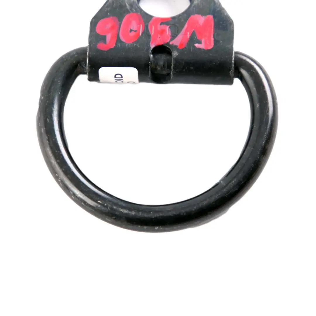 Gancio Montaggio Vano Bagagliaio Posteriore per Mercedes Sprinter W906 con numero di parte A9018600314 Mercedes Sprinter W906 Gancio Montaggio Vano Bagagliaio Posteriore - SKU A9018600314 - Numero di parte A9018600314