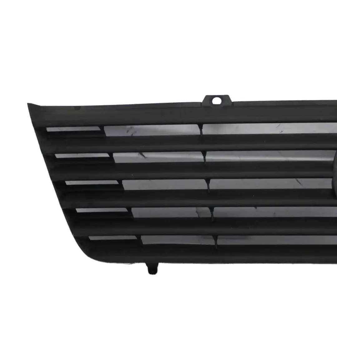 Mercedes Sprinter W901 Coperchio del cofano anteriore Griglia - SKU A9018880123 - Numero di parte A9018880123