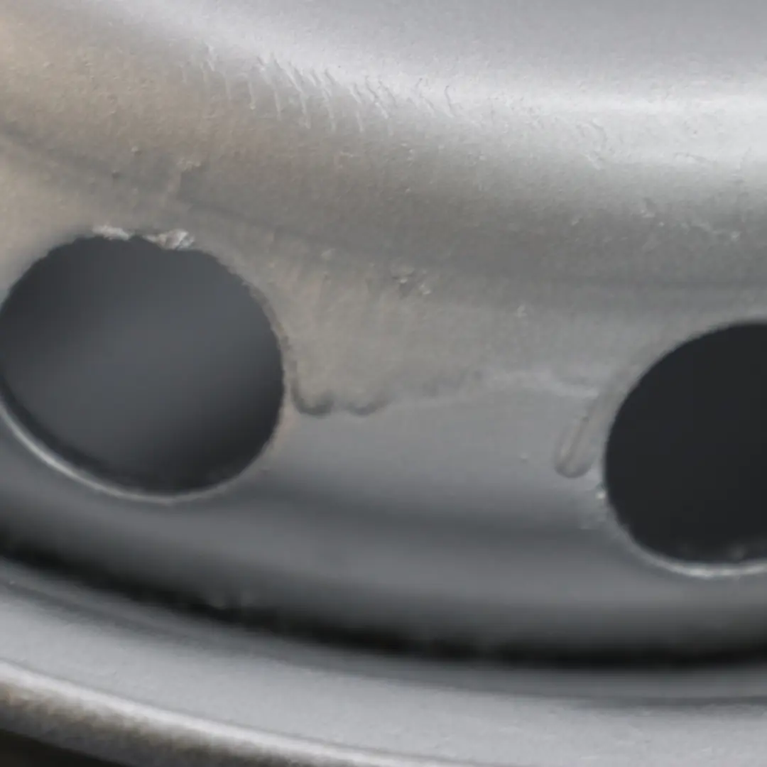 W901 W903 Llanta de acero plateada 15" 6J ET:83 para Mercedes Sprinter con número de pieza A9024000002 Mercedes Sprinter W901 W903 Llanta de acero plateada 15" 6J ET:83 - SKU A9024000002 - Número de pieza A9024000002