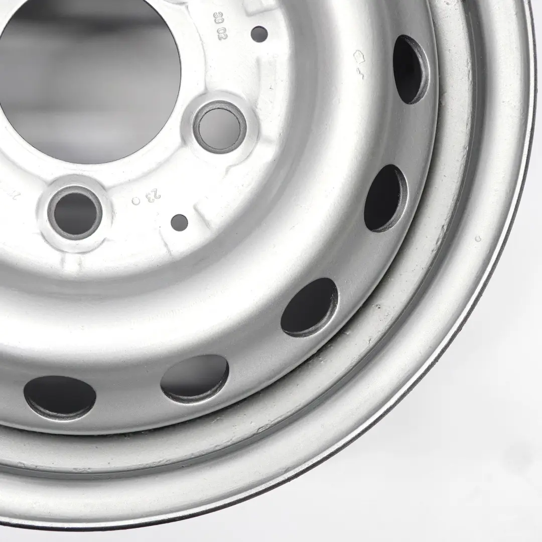 Mercedes Sprinter W901 W903 Llanta de acero plateada 15" 6J ET:75 9034011402 - SKU A9034011402 - Número de pieza A9034011402