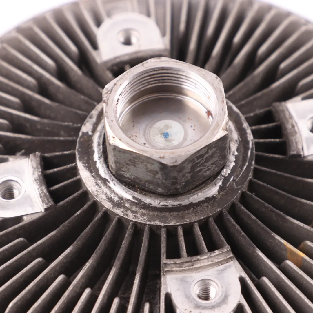 Viscous Clutch Mercedes Vario Atego OM904 Engine Cooling Radiator to with Part number A9042001622 Viscous Clutch Mercedes Vario Atego OM904 Engine Cooling Radiator - SKU A9042001622 - Part number A9042001622