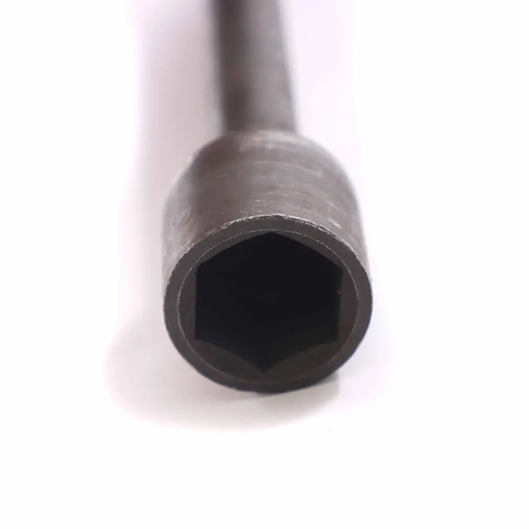 W901 W903 W906 Outil Clé Roue Ecrou Roue Support pour Mercedes Sprinter à propos du numéro de pièce A9045810001 Mercedes Sprinter W901 W903 W906 Outil Clé Roue Ecrou Roue Support - SKU A9045810001 - Numéro de pièce A9045810001