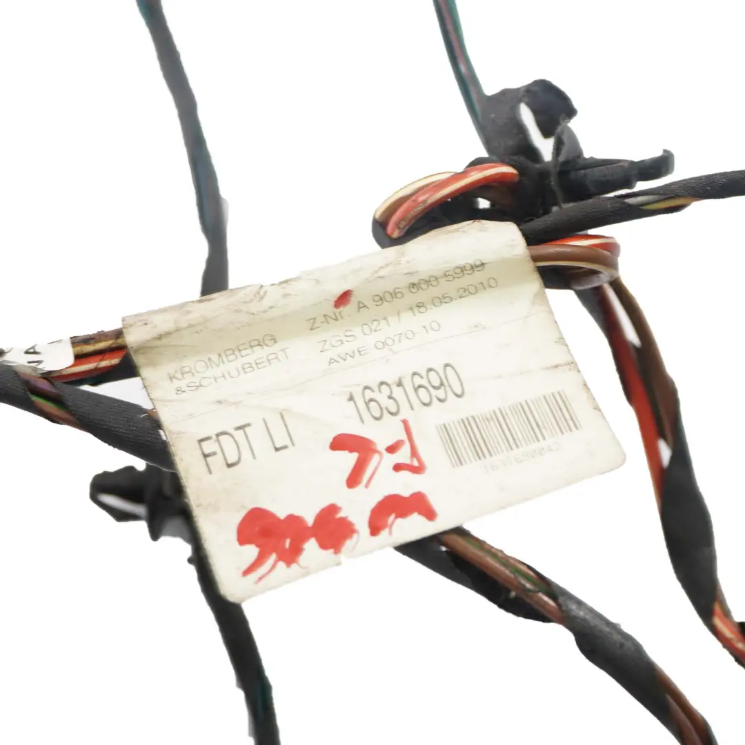 Mazo De cables De La puerta delantera izquierda A9060005999 para Mercedes W906 con número de pieza A9060034199 Mercedes W906 Mazo De cables De La puerta delantera izquierda A9060005999 - SKU A9060034199 - Número de pieza A9060034199