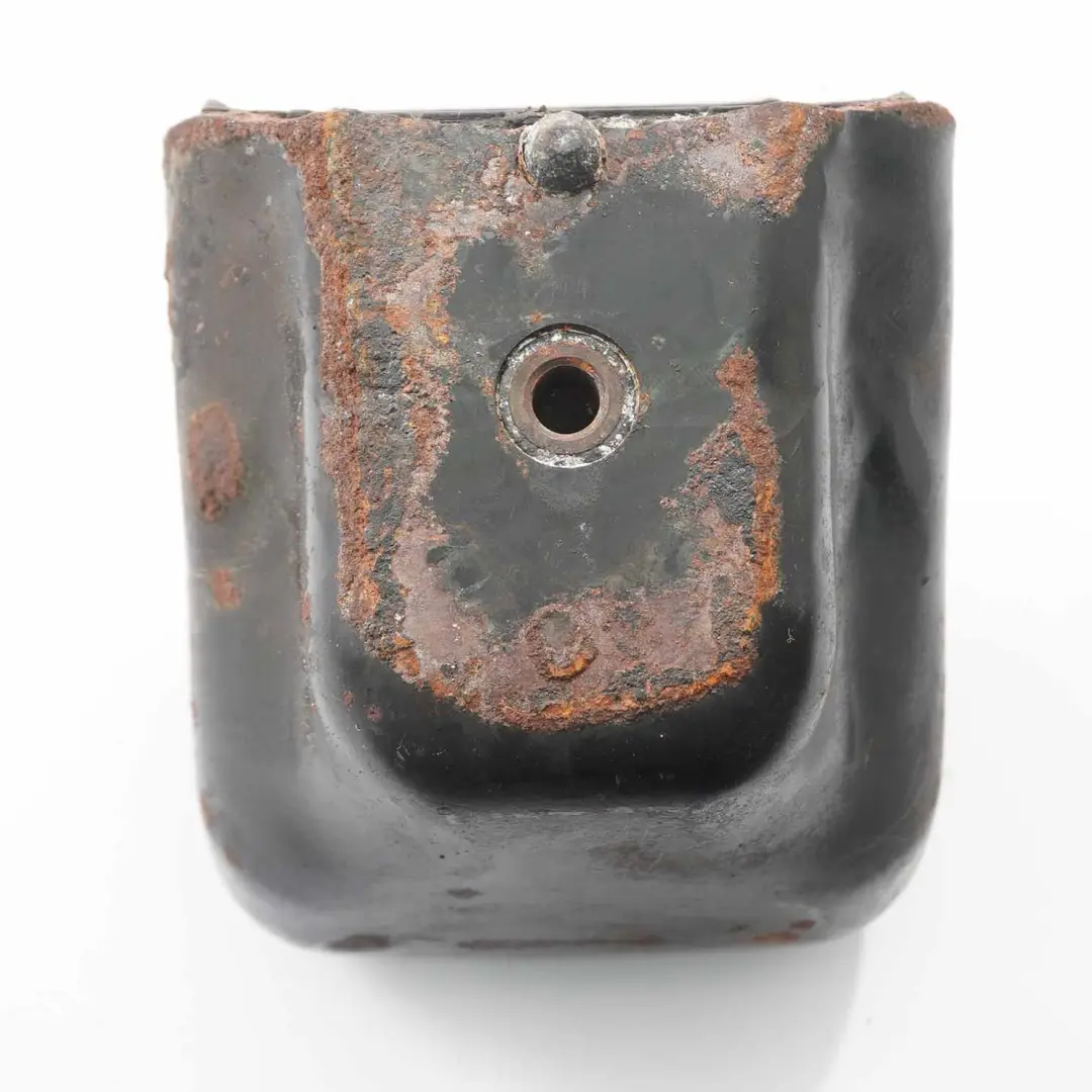 M271 Petrol Support droit de fixation du moteur pour Mercedes W906 à propos du numéro de pièce A9062411113 Mercedes W906 M271 Petrol Support droit de fixation du moteur - SKU A9062411113 - Numéro de pièce A9062411113