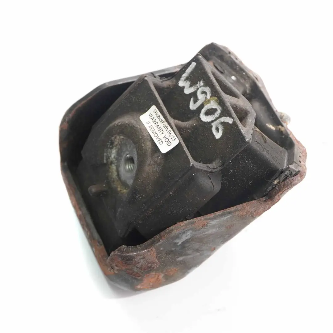 Mercedes W906 M271 Petrol Support droit de fixation du moteur - SKU A9062411113 - Numéro de pièce A9062411113