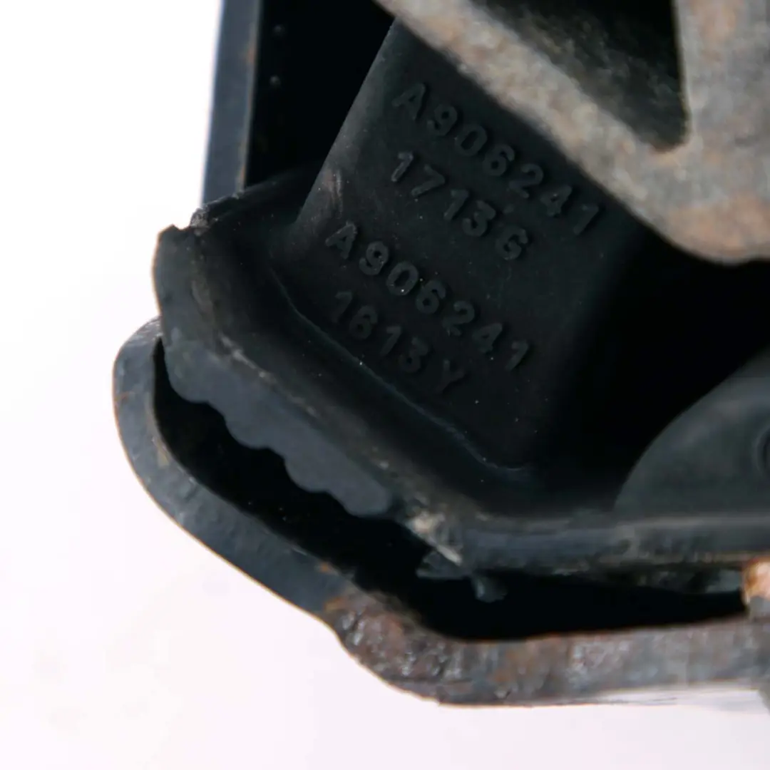  Mercedes-Benz Sprinter W906 Engine Mount Bracket Right O/S - SKU A9062411513 - Part number A9062411513