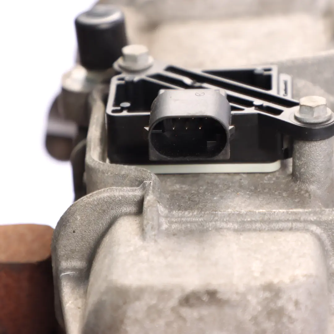 W907 Manual Gearbox 711680 711.680 WARRANTY to Mercedes Sprinter with Part number A9062603402 Mercedes Sprinter W907 Manual Gearbox 711680 711.680 WARRANTY - SKU A9062603402 - Part number A9062603402