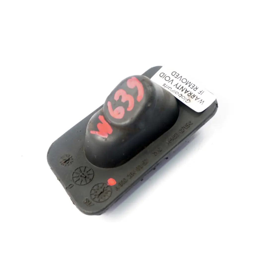 Mercedes Vito W639 Schaltgetriebe Gummi Abdeckkappe - SKU A9062640057 - Teilenummer A9062640057