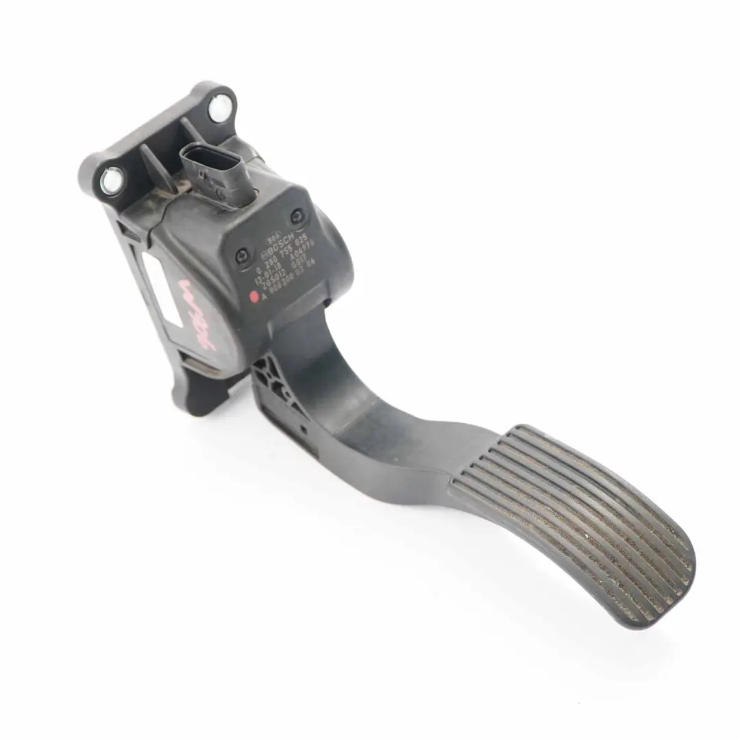 Unidad Pedal Acelerador para Mercedes Sprinter W906 con número de pieza A9063000304 Mercedes Sprinter W906 Unidad Pedal Acelerador - SKU A9063000304 - Número de pieza A9063000304