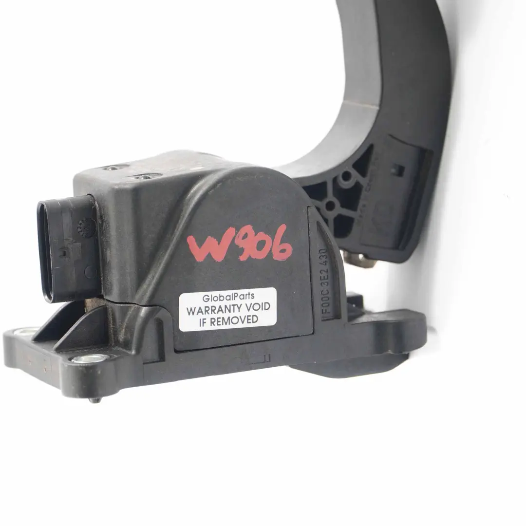 Accelerator Throttle Pedal Unit to Mercedes Sprinter W906 with Part number A9063000304 Mercedes Sprinter W906 Accelerator Throttle Pedal Unit - SKU A9063000304 - Part number A9063000304