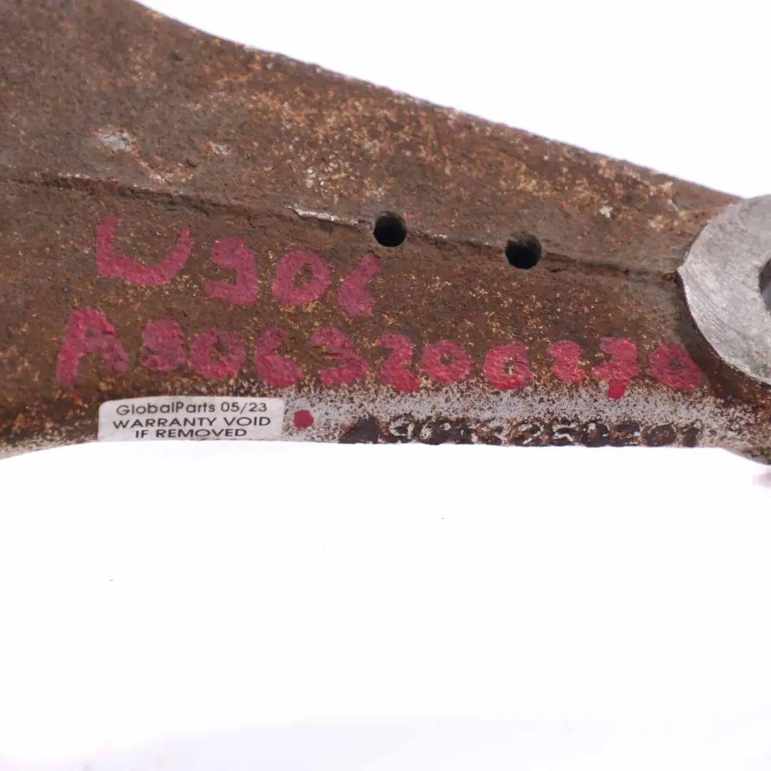 Mercedes W906 Muelle Trasero Amortiguador Soporte Soporte A9063250201 - SKU A9063200270 - Número de pieza A9063200270