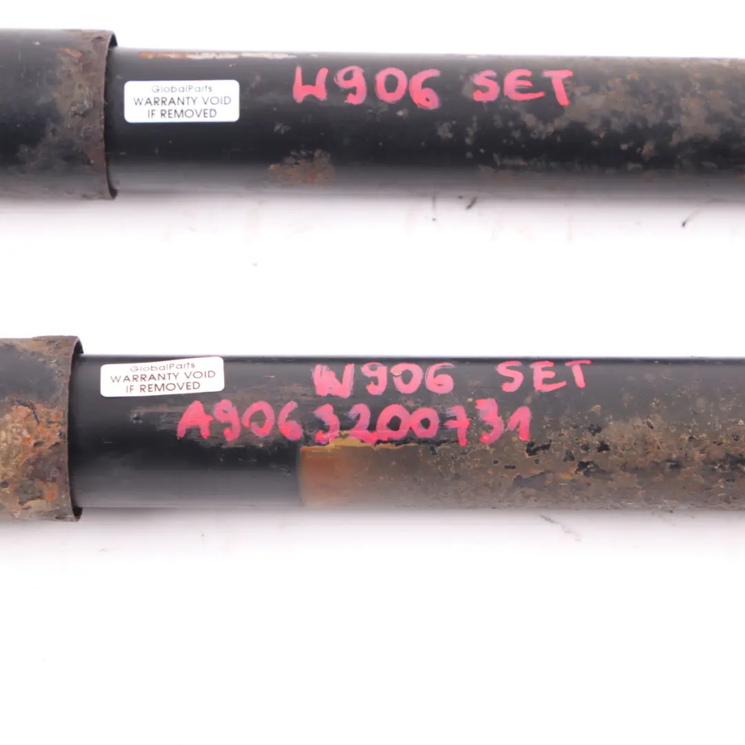 Federbein Hinten Links Rechts Stoßdämpfersatz für Mercedes Sprinter W906 mit Teilenummer A9063200731 Mercedes Sprinter W906 Federbein Hinten Links Rechts Stoßdämpfersatz - SKU A9063200731 - Teilenummer A9063200731