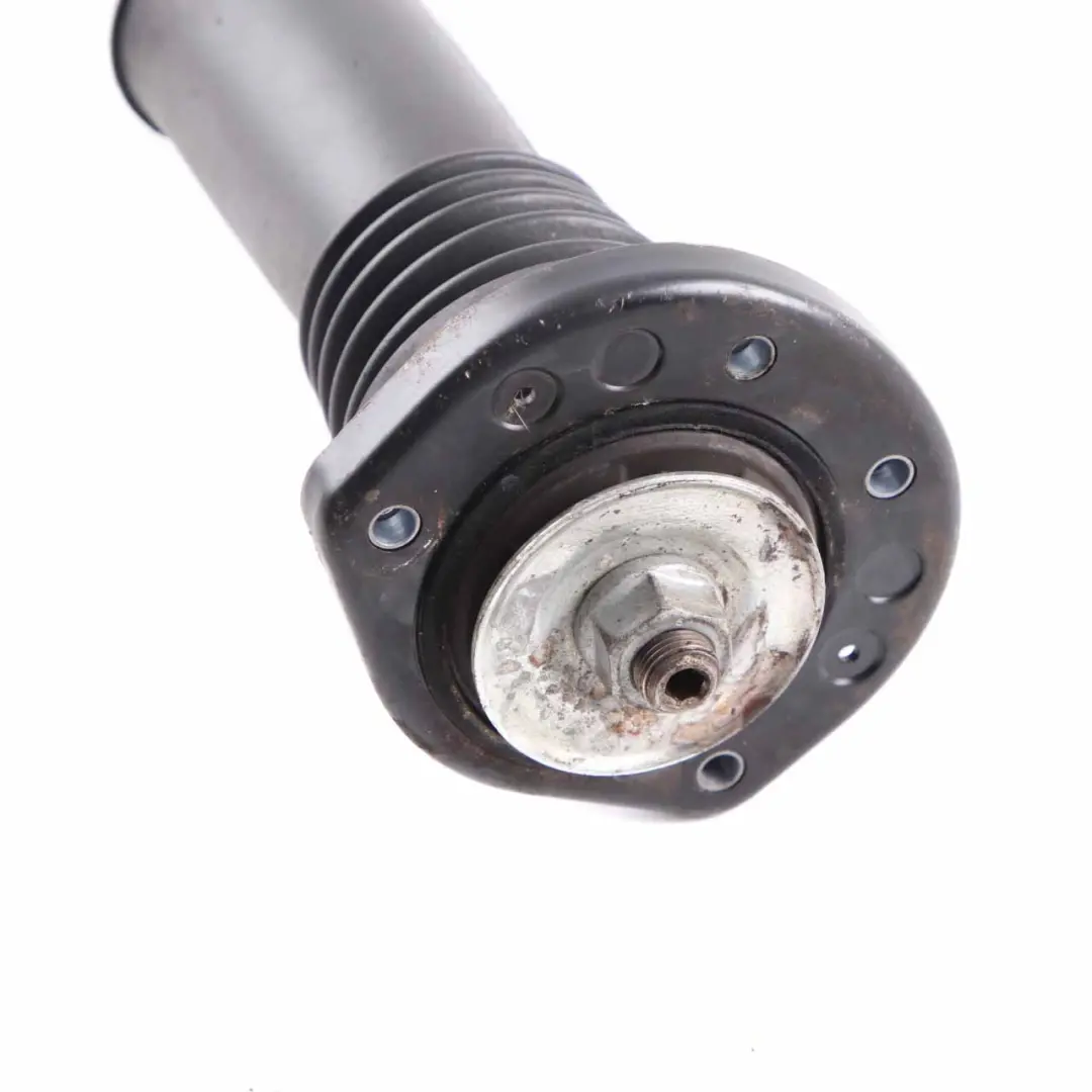 Federbein vorne links rechts Stoßdämpfer für Mercedes W906 mit Teilenummer A9063206230 Mercedes W906 Federbein vorne links rechts Stoßdämpfer - SKU A9063206230-1 - Teilenummer A9063206230