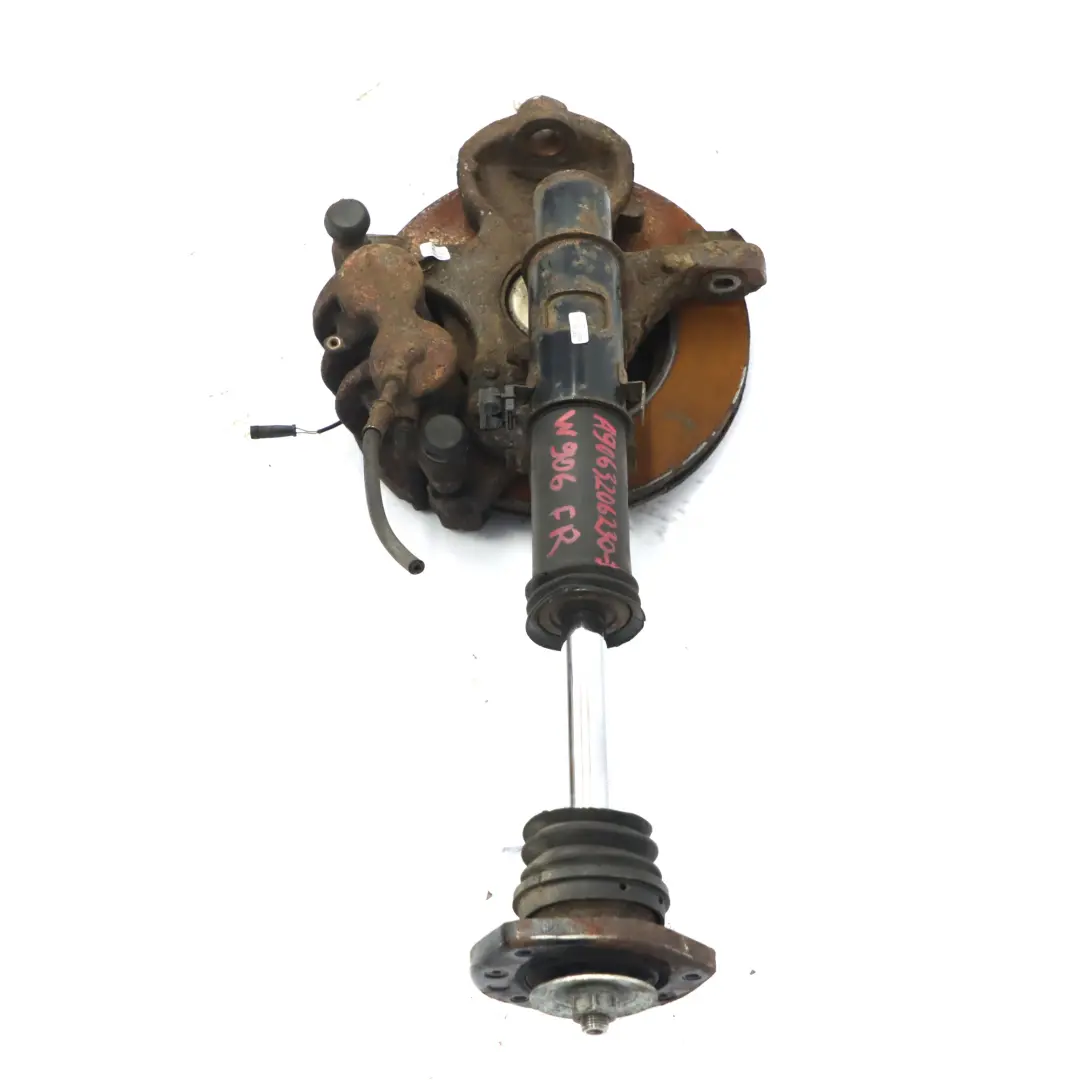 Mercedes Sprinter W906 Jambe de suspension avant droite Moyeu de roue frein - SKU A9063206230-3 - Numéro de pièce A9063206230