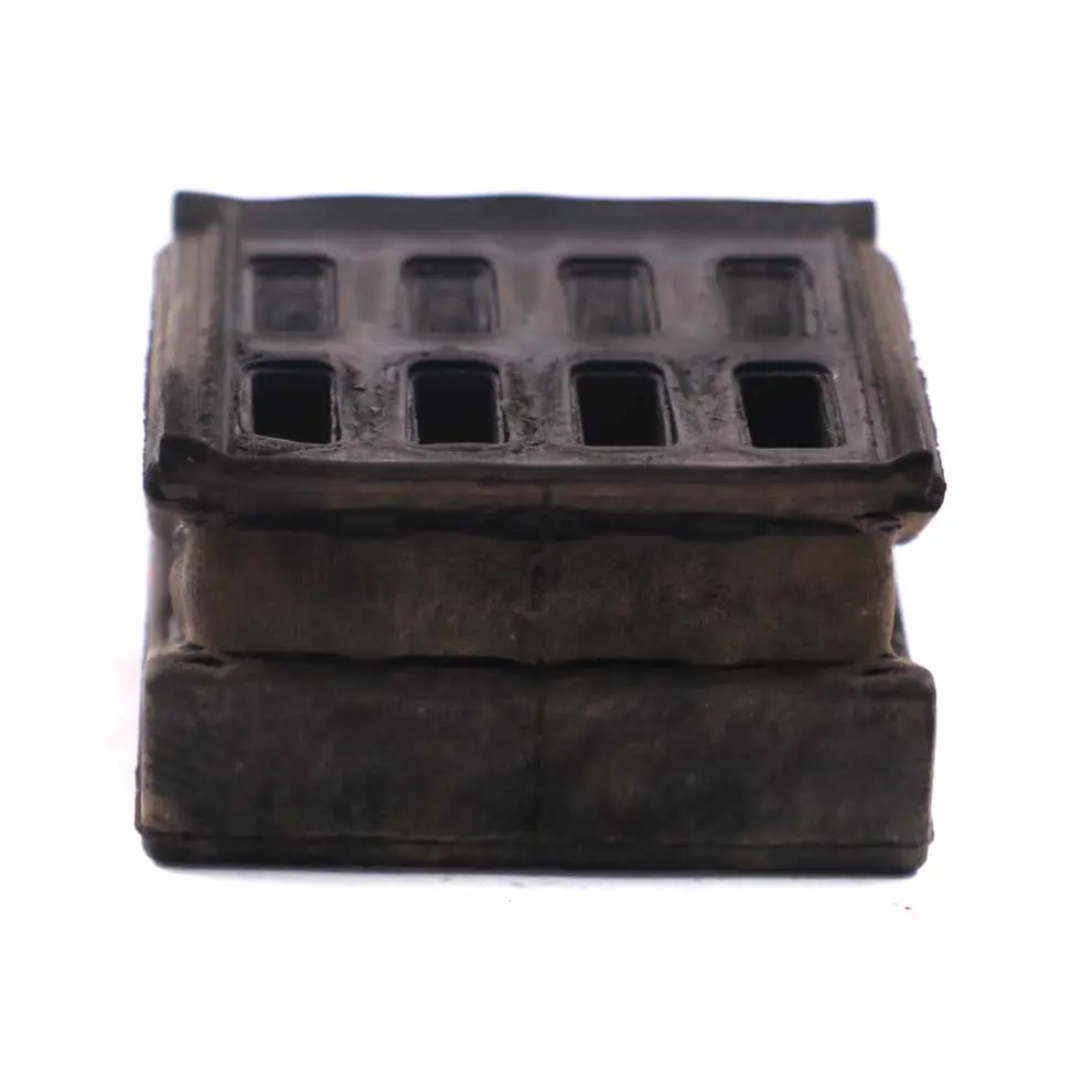 Support de montage pour essieu avant Mercedes Sprinter W906 - SKU A9063220319 - Numéro de pièce A9063220319