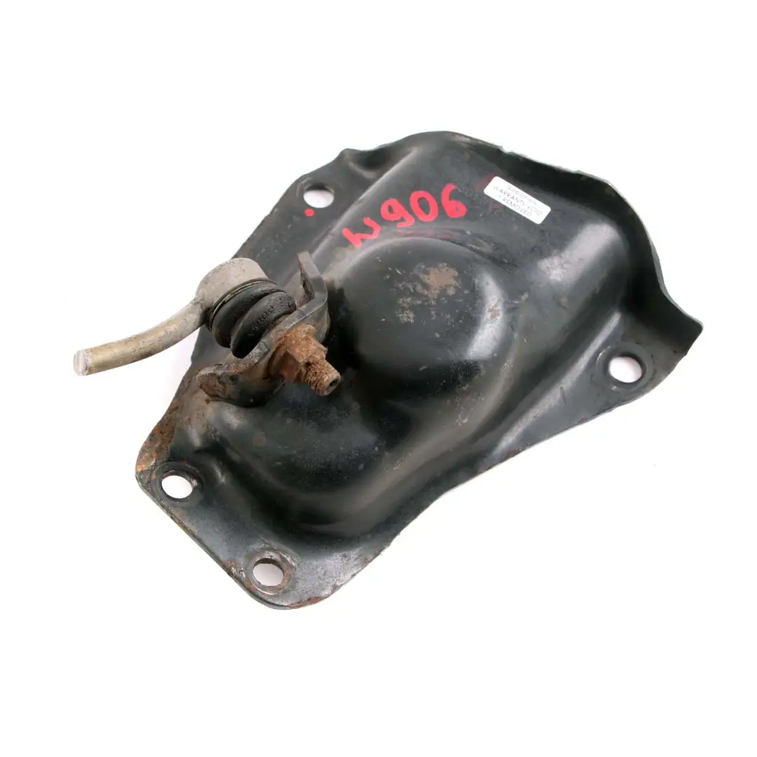 Mercedes Sprinter W906 vorne links Aufhängung Querlenkerhalterung Abdeckkappe - SKU A9063221009 - Teilenummer A9063221009