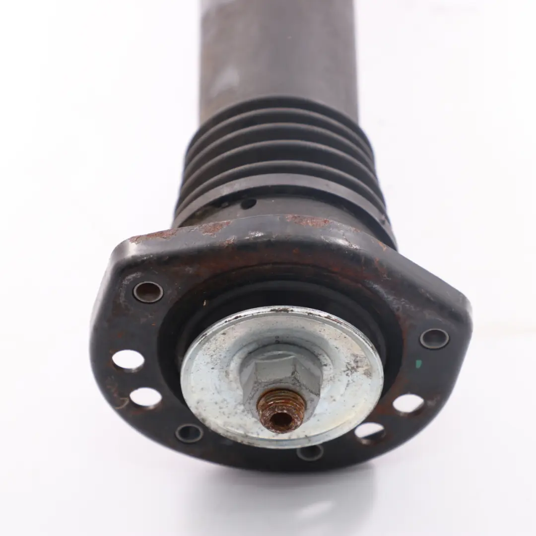 Federbein vorne links rechts Stoßdämpfer für Mercedes W906 mit Teilenummer A9063230400 Mercedes W906 Federbein vorne links rechts Stoßdämpfer - SKU A9063230400 - Teilenummer A9063230400