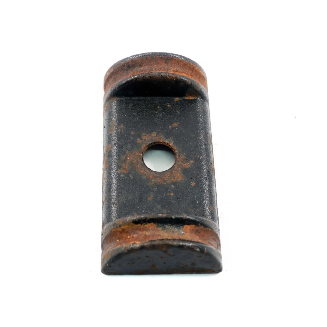 Resor Tylny Mocowanie do Mercedes Sprinter W906 o numerze A9063250254 Mercedes Sprinter W906 Resor Tylny Mocowanie - SKU A9063250254 - Numer Części A9063250254