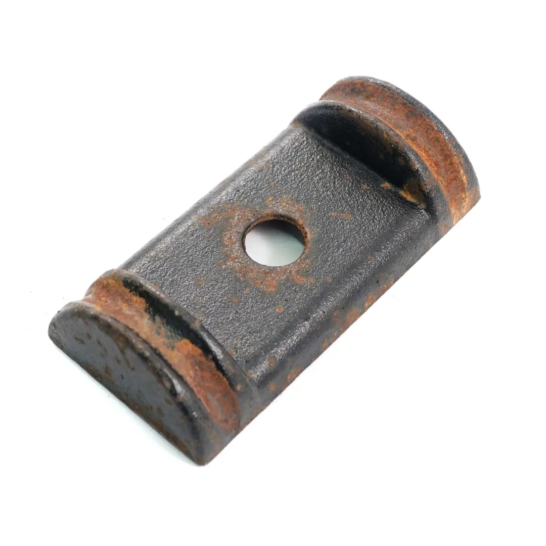 Resor Tylny Mocowanie do Mercedes Sprinter W906 o numerze A9063250254 Mercedes Sprinter W906 Resor Tylny Mocowanie - SKU A9063250254 - Numer Części A9063250254