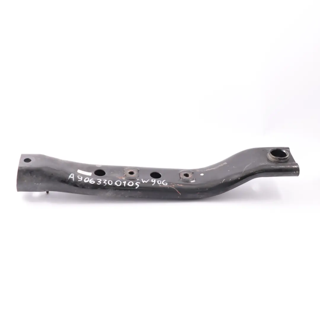 Support De Jambe De Force Avant pour Mercedes Sprinter W906 à propos du numéro de pièce A9063300105 Mercedes Sprinter W906 Support De Jambe De Force Avant - SKU A9063300105 - Numéro de pièce A9063300105