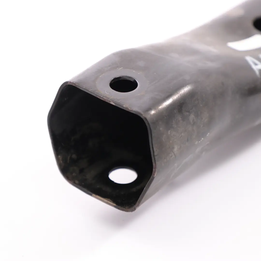 Mercedes Sprinter W906 Puntal Delantero Subchasis Soporte Correa - SKU A9063300105 - Número de pieza A9063300105