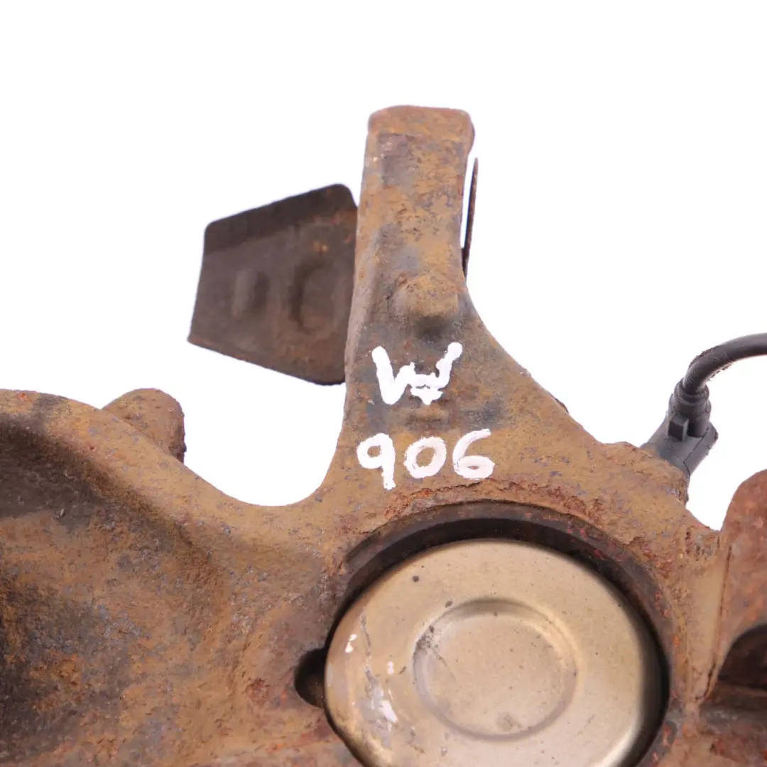 Mercedes-Benz Sprinter W906 Front Right O/S Suspension Wheel Carrier Flange Hub to with Part number A9063303520 Mercedes-Benz Sprinter W906 Front Right O/S Suspension Wheel Carrier Flange Hub - SKU A9063303520 - Part number A9063303520