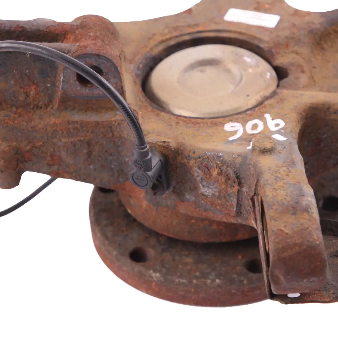 Mercedes-Benz Sprinter W906 Suspension Avant Droite Roue Chariot Flasque Moyeu pour à propos du numéro de pièce A9063303520 Mercedes-Benz Sprinter W906 Suspension Avant Droite Roue Chariot Flasque Moyeu - SKU A9063303520 - Numéro de pièce A9063303520