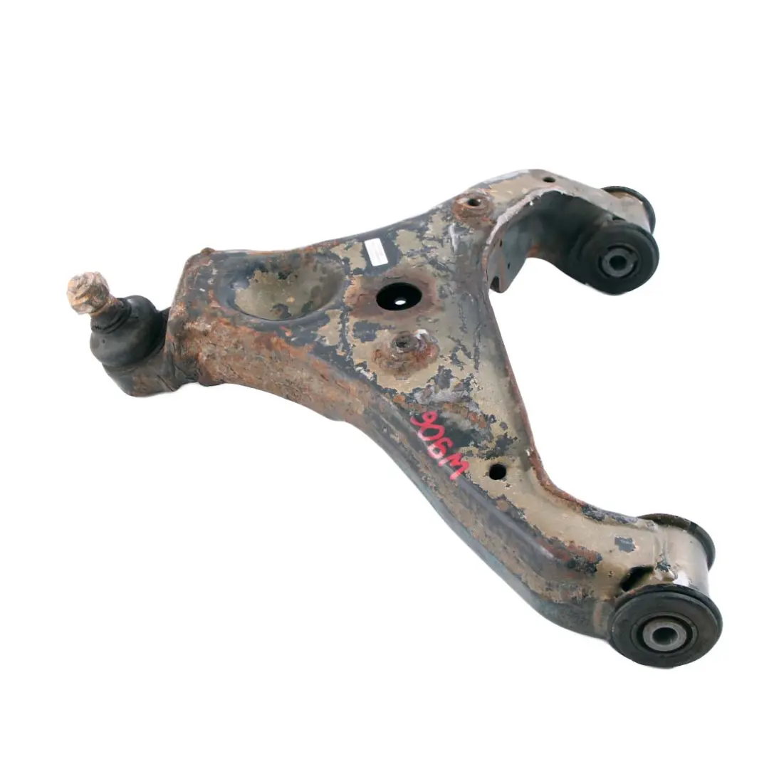 Vorderachse links Querlenker unten Querlenker für Mercedes Sprinter W906 mit Teilenummer A9063304007 Mercedes Sprinter W906 Vorderachse links Querlenker unten Querlenker - SKU A9063304007 - Teilenummer A9063304007