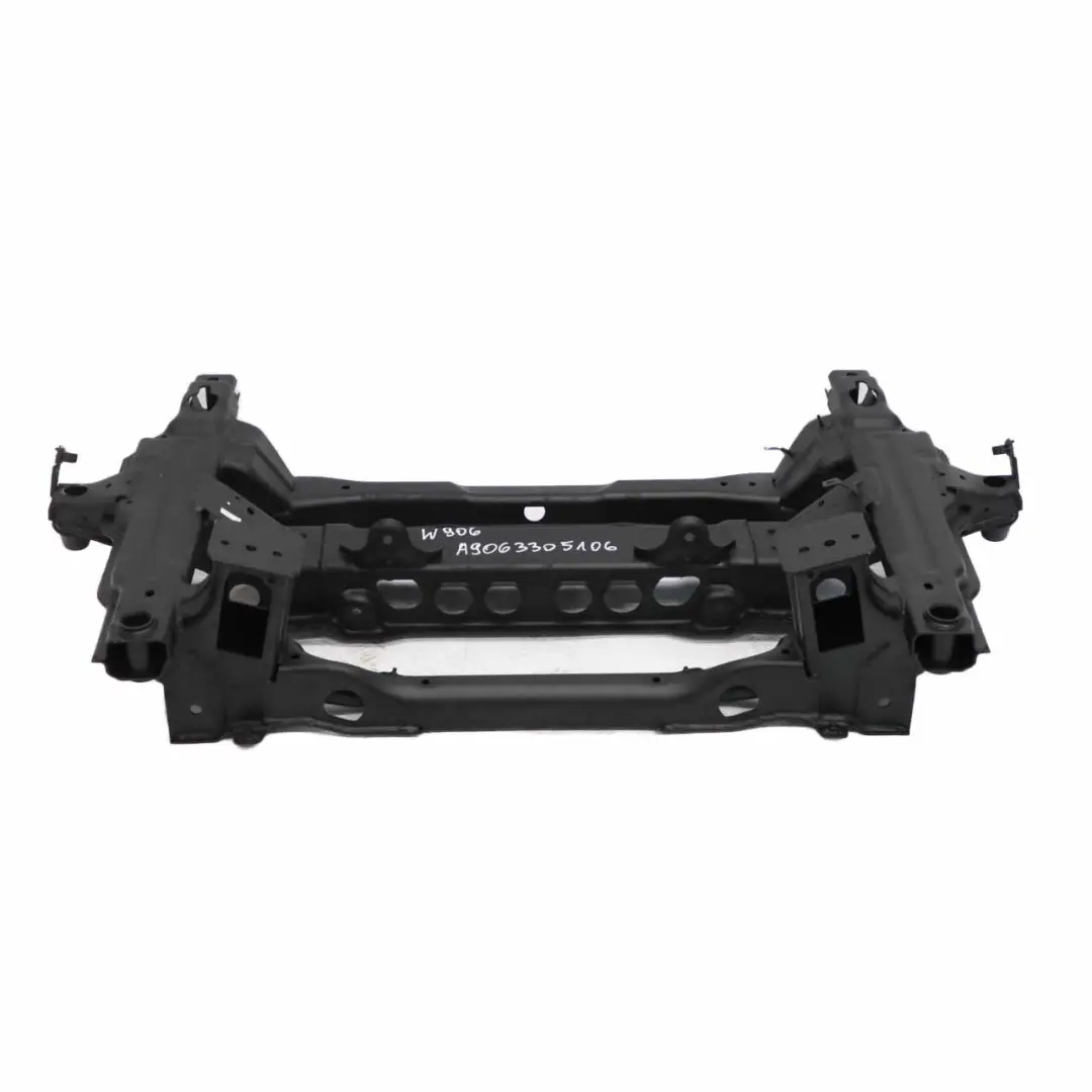 Eje Delantero Subchasis Portamotor Cuna Montaje para Mercedes Sprinter W906 con número de pieza A9063305106 Mercedes Sprinter W906 Eje Delantero Subchasis Portamotor Cuna Montaje - SKU A9063305106-1 - Número de pieza A9063305106