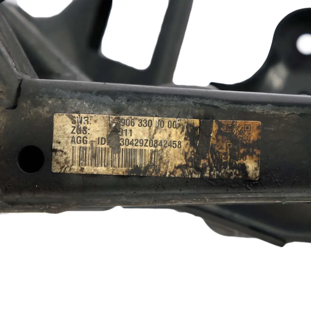 Mercedes-Benz Sprinter W906 Support d'essieu Avant Berceau Moteur pour à propos du numéro de pièce A9063305106 Mercedes-Benz Sprinter W906 Support d'essieu Avant Berceau Moteur - SKU A9063305106 - Numéro de pièce A9063305106