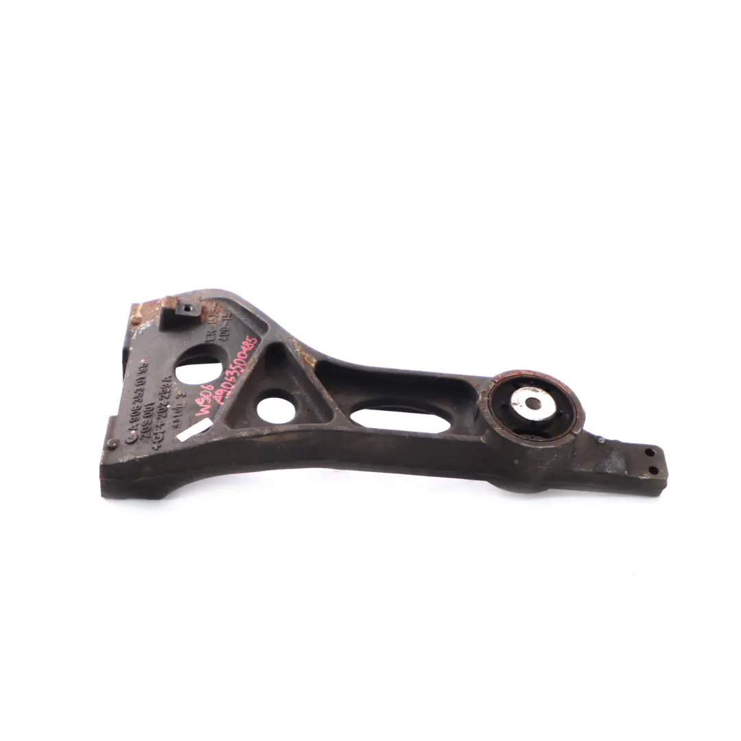 Axle Differential Diff Support Mount to Mercedes Sprinter W906 Rear with Part number A9063500185 Mercedes Sprinter W906 Rear Axle Differential Diff Support Mount - SKU A9063500185 - Part number A9063500185